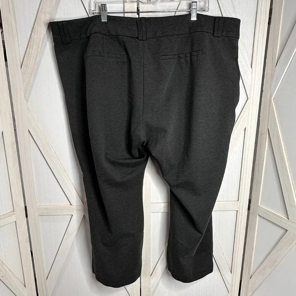 Torrid Trouser Boot Studio Luxe Ponte Mid-Rise Pant - Picture 4 of 9